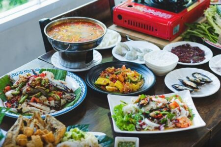 ดับเบิ้ลนัวร์ (DOUBLE NOUR) 149,000 บาท